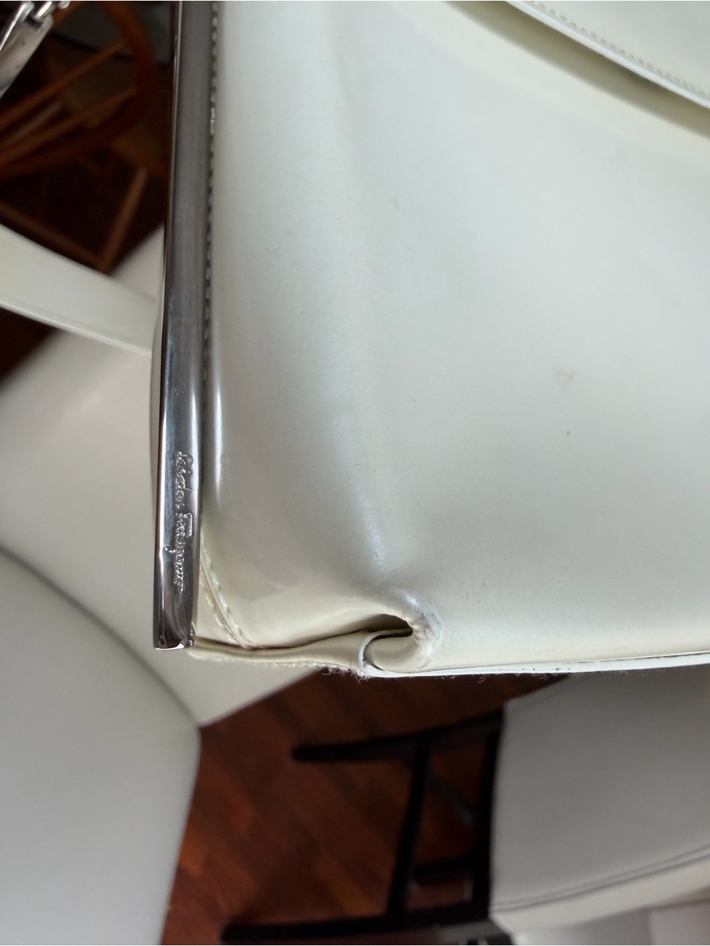Vintage Salvatore Ferragamo Pearl White Patent Leather Shoulder Bag Authentic - Picture 5 of 11